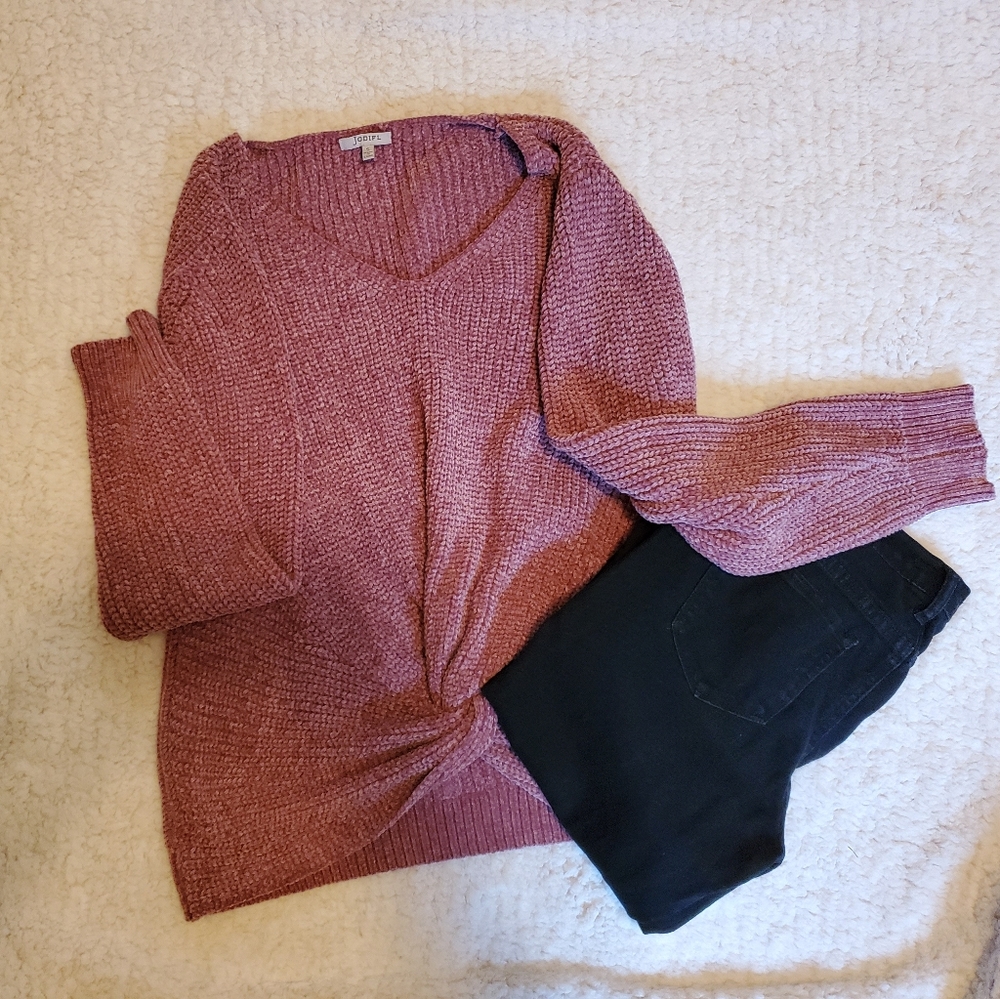 Knotted sweater